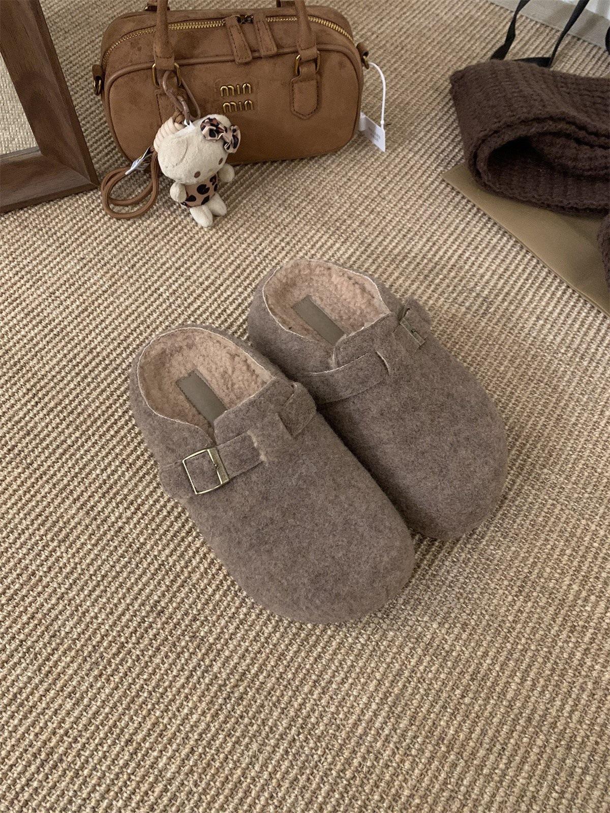 

Gray ugly bread shoes, women s small thick-soled piled Birkenstocks, 5cm higher inner height, fluffy slippers 40