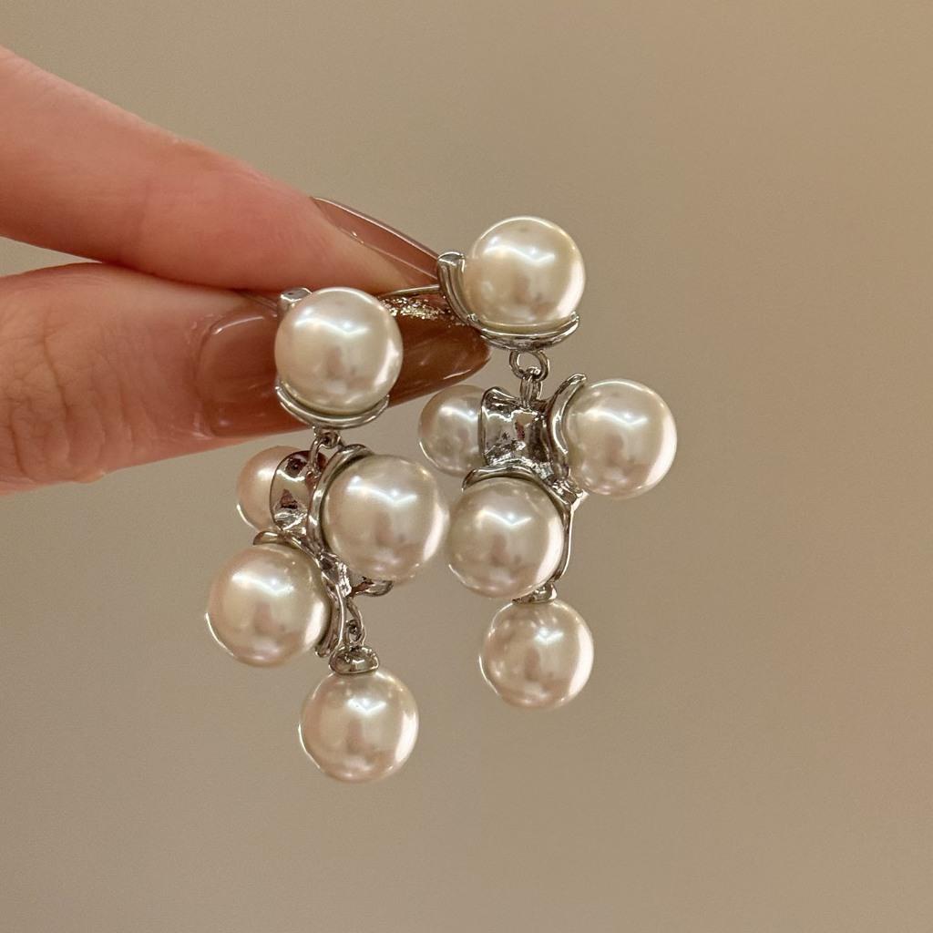 Zircon Geometric Pearl Stud Earrings Autumn and Winter Retro Elegant Earrings Temperament Earrings Women