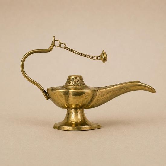Brass Aladdin Genie Lamp Arabian Magic Oil Lamp Handmade Decorative Decor