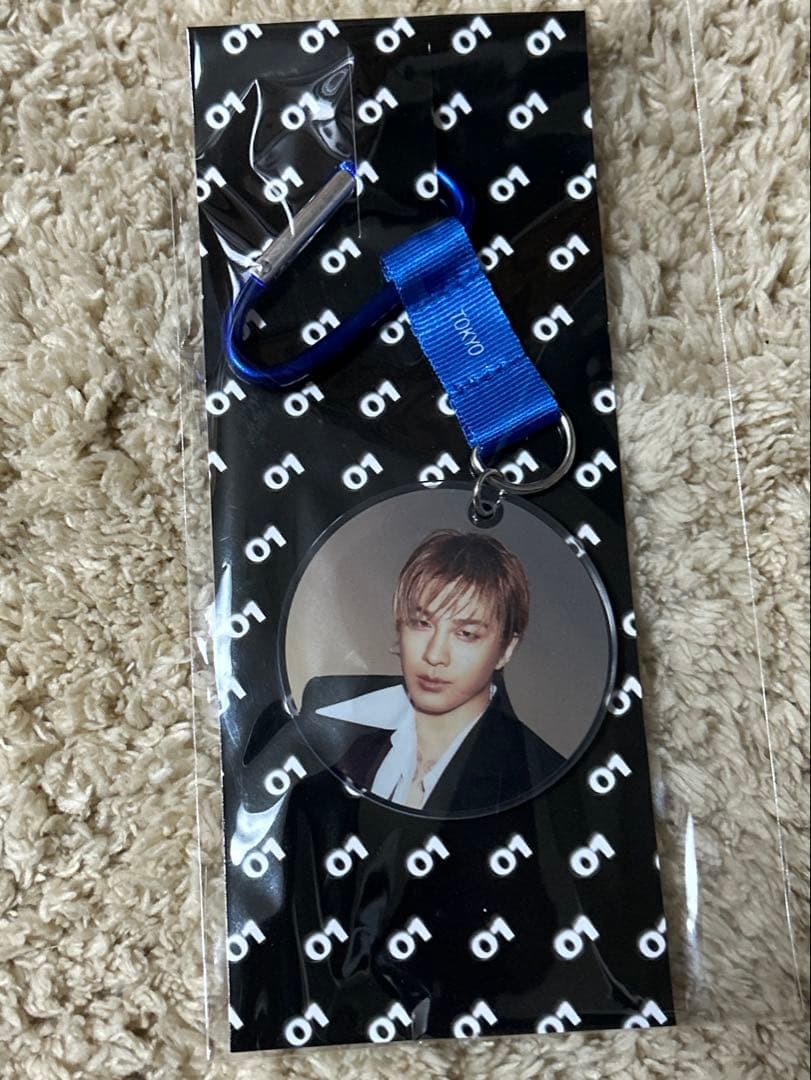

[USED] BIGBANG Taeyang Venue-exclusive acrylic keychain with carabiner Tokyo venue