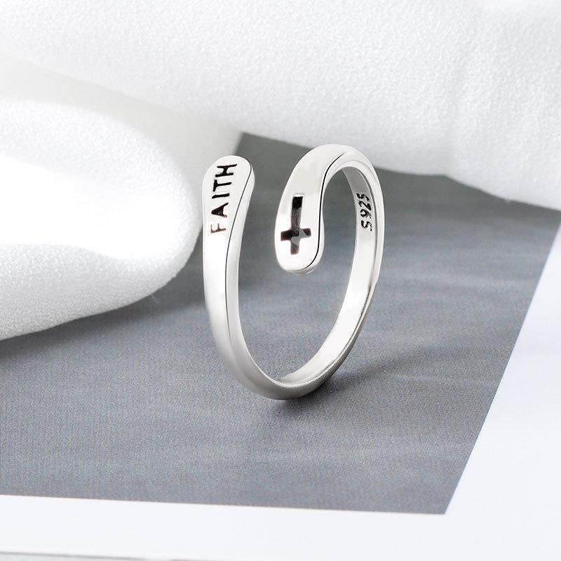Hong Kong Style Women's Hip-Hop Cross Letter Ring - Trendy Niche Design