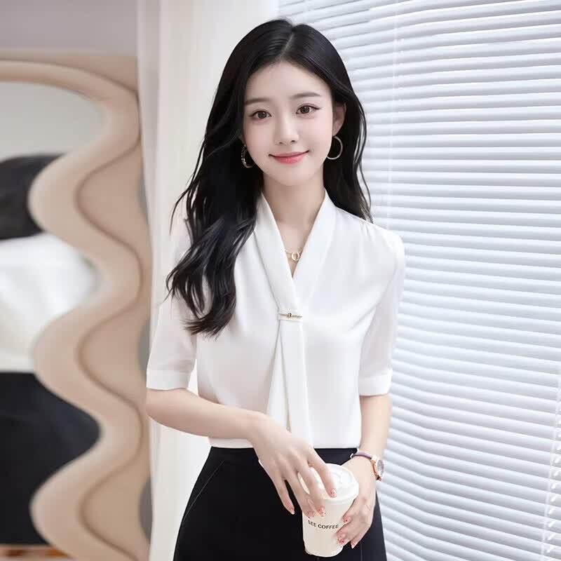 Women s White Chiffon Short Sleeve V-Neck Blouse M