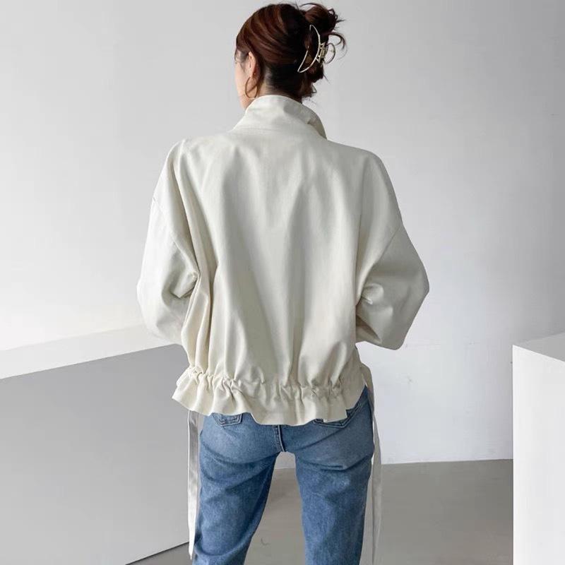 Korean Retro Chic Stand Collar Zipper Jacket with Big Pockets and Long Sleeves