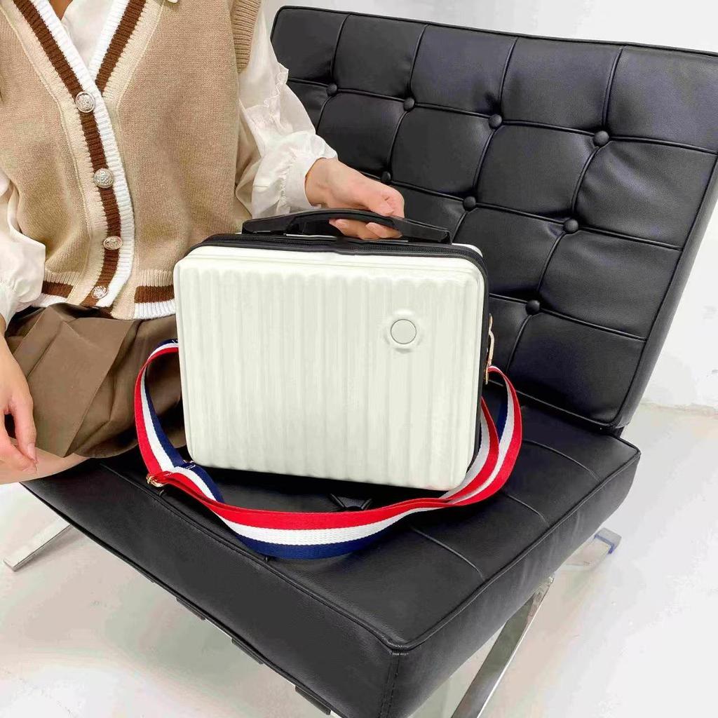 Wielokolorowy zestaw bagażu dla rodziców i dzieci: Bagaż podręczny 12" i 20" z opcją noszenia na ramieniu i uniwersalnymi kółkami