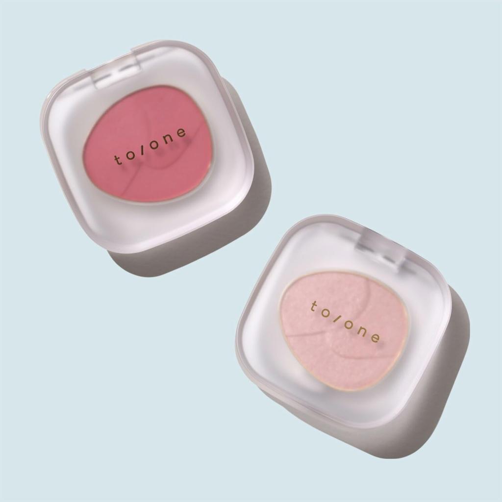 to/one Petal Float Blush 06 Sensual Satin Cheek Powder Cheek for a lustrous, three-dimensional look