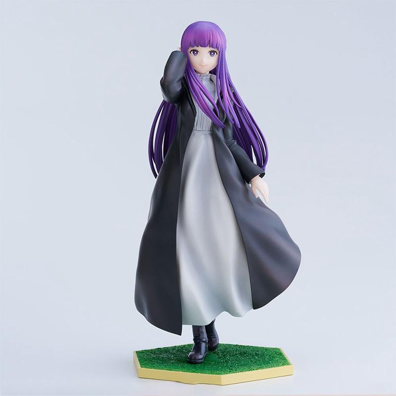 Frieren: Beyond Journey s End - Luminasta Figurine featuring Frieren, Fern, and Himmel with Bouquet