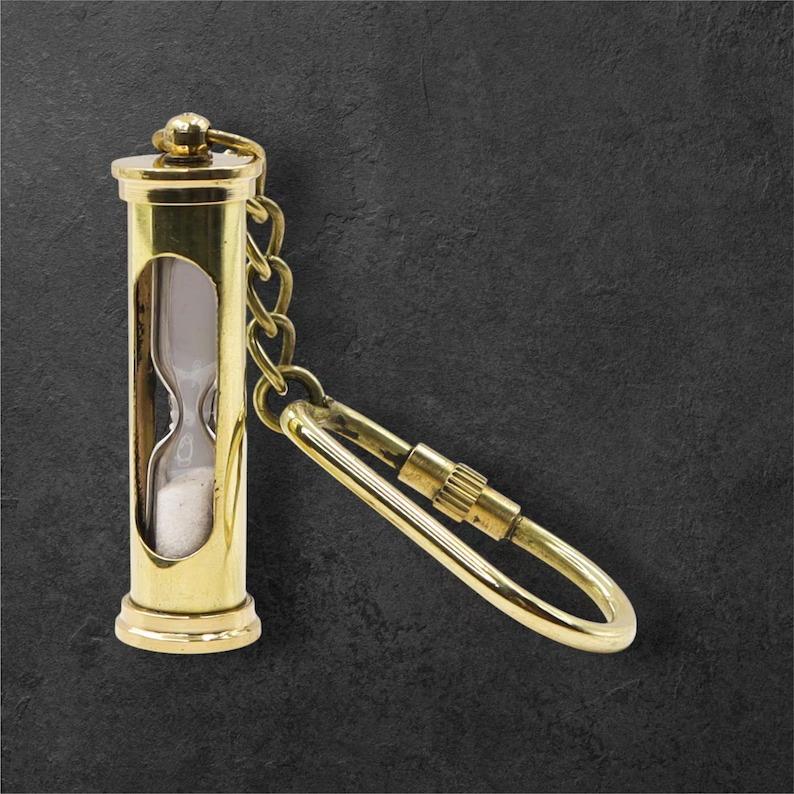 

Personalised Sand Timer Keyring: Brass Hourglass Keychain 3 inch золотой
