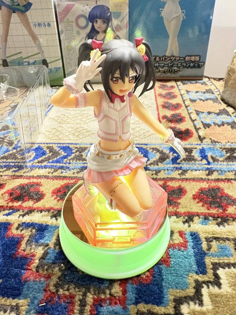 Chara-Ani 1/10 PVC Pre-painted Complete Figure Love Live! Yazawa Nico LoveLive! First Fan Book Ver. with LED Light-Up Base