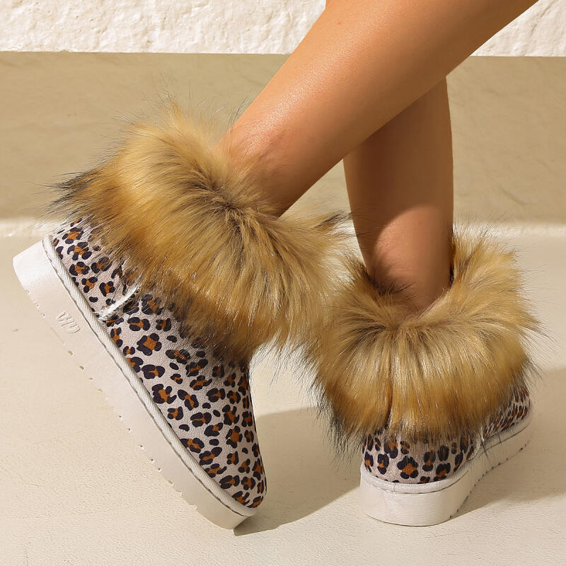 Fashion Fashion Leopard Furry Non Slip Snow Boots Women 2025 Winter Warm Short Plush Ankle Boots Luxury Faux Fur Decoration Booties