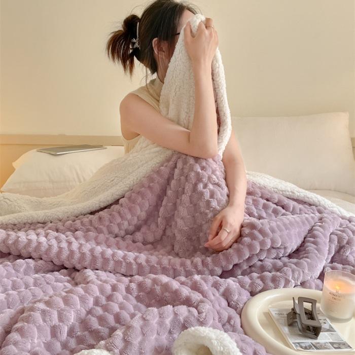 New 3D Shaped Jacquard Blanket Lamb Fleece Coral Fleece Double Sided Blankets Autumn Winter Seasons Warm Comfortable Nap Quilt