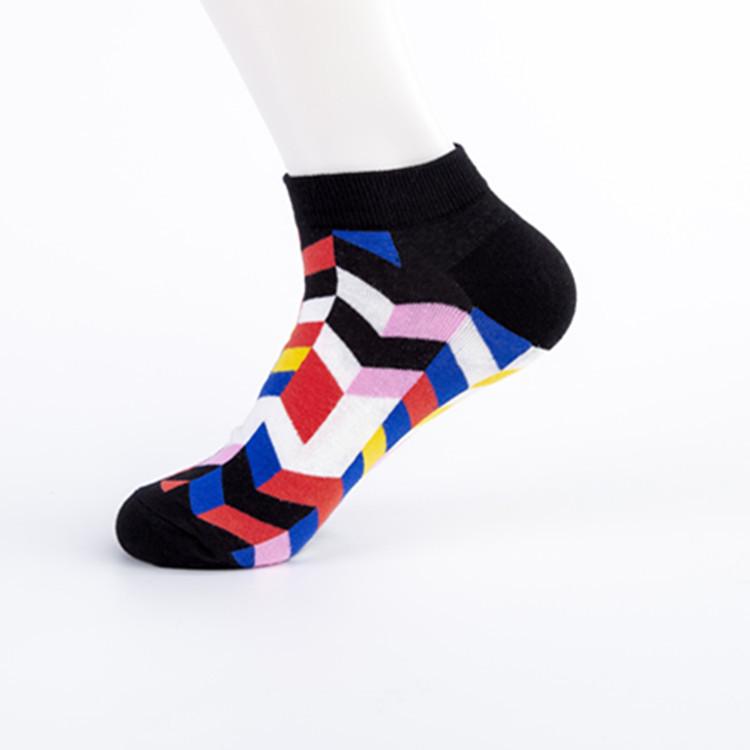 Men's Trendy Geometric Boat Socks - European & American Style