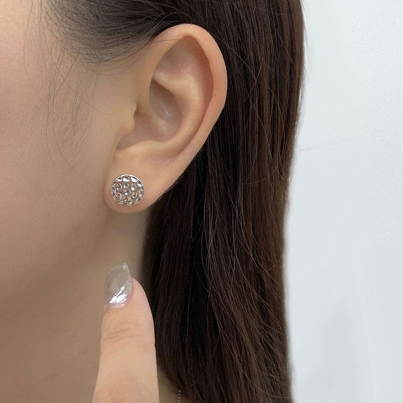 Beating Lava Round Earrings with Small Texture and Irregular Texture Earrings on The Earth