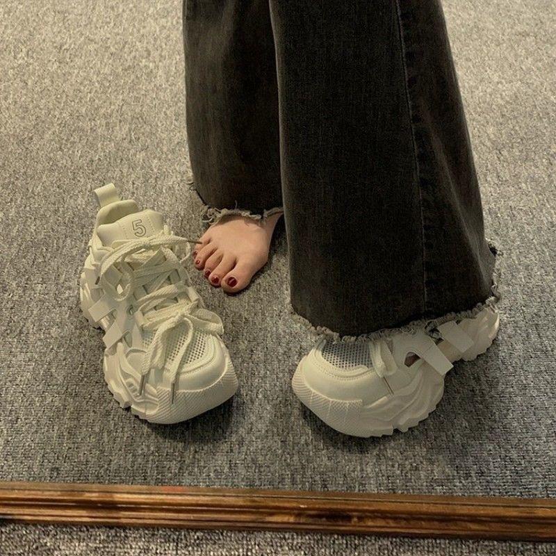 Trendy Dad Shoes Women 2024 New Hollow Out Breathable Versatile Lightweight Thick Soled Casual Sports Vulcanized Shoes Sneakers