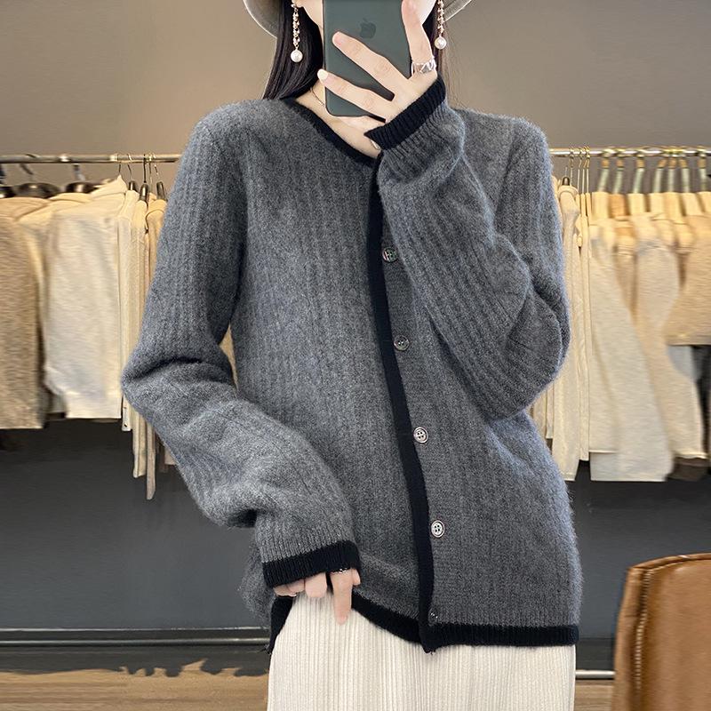 Women's 23-Color Block Round Neck Pure Wool Cardigan - Long Sleeve Knit Sweater