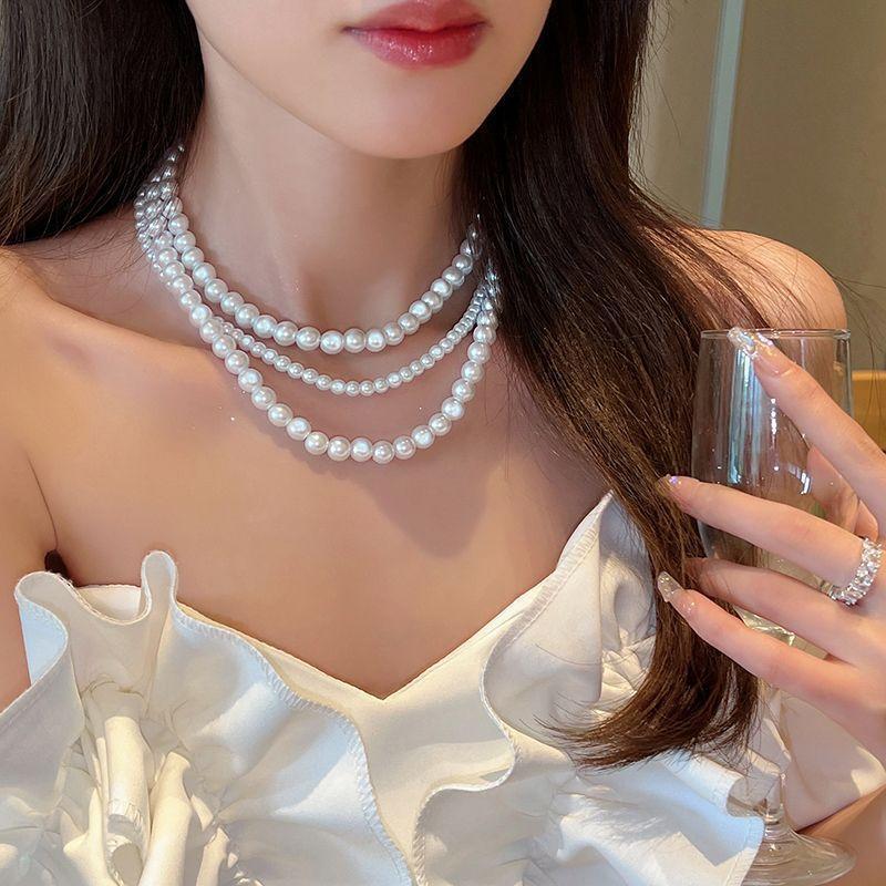 Fashion jewelry, bohemian multi-layer necklace, popular street auction popular pearl necklace.