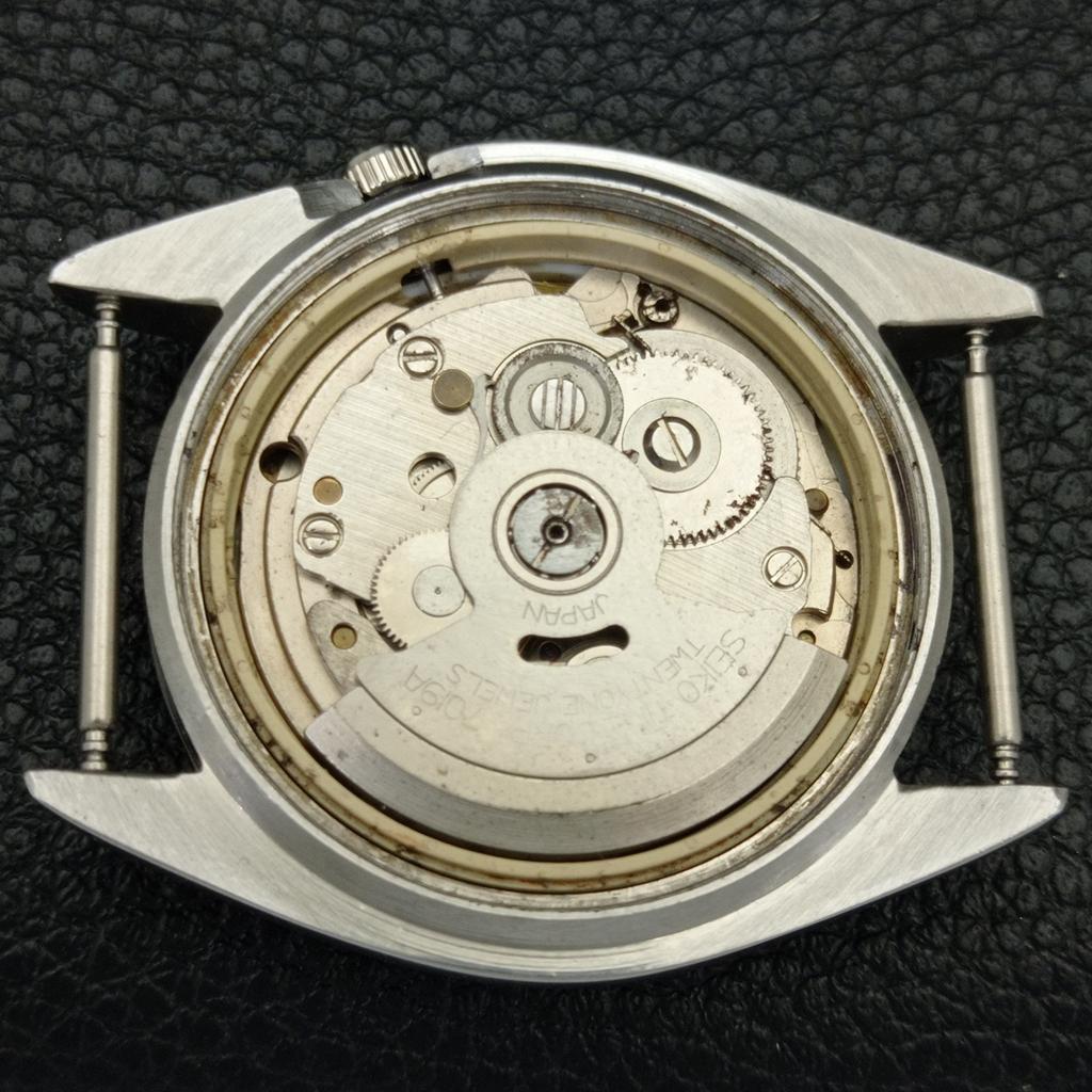 JAPONSKÉ VINTAGE SEIKO 5 AUTOMATICKÉ 7019A PÁNSKÉ HODINKY S ČERNÝM CIFERNÍKEM a701575-5 R206b-a701575