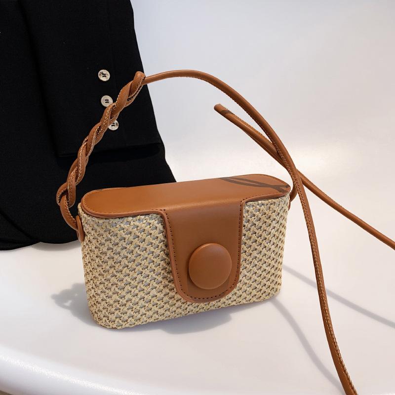 Summer new straw box bag fashion shoulder messenger women's bag beach vacation style simple small square bag