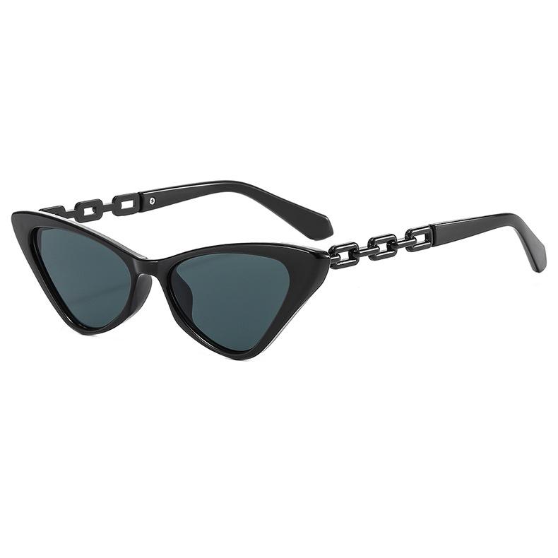 2022 Trendy Women's Metal Chain Triangle Sunglasses