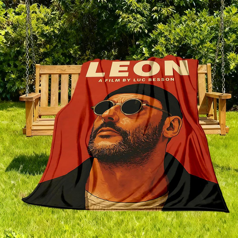 1pc The Professional Léon Outdoor Blanket Lightweight Flannel, Soft & Warm, All-Season Use for Sofa, Outdoor, Camping, Living Room, Office031