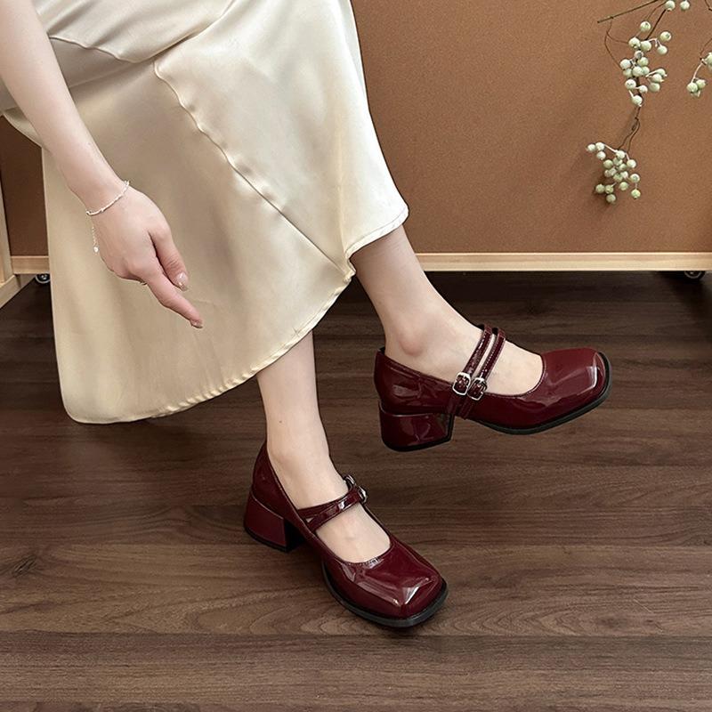 Fashion Spring Autumn Patent Leather Women Mary Jane Shoes Fashion Shallow Square Toe Pumps Casual Dress Chunky Middle Heel Women Shoes