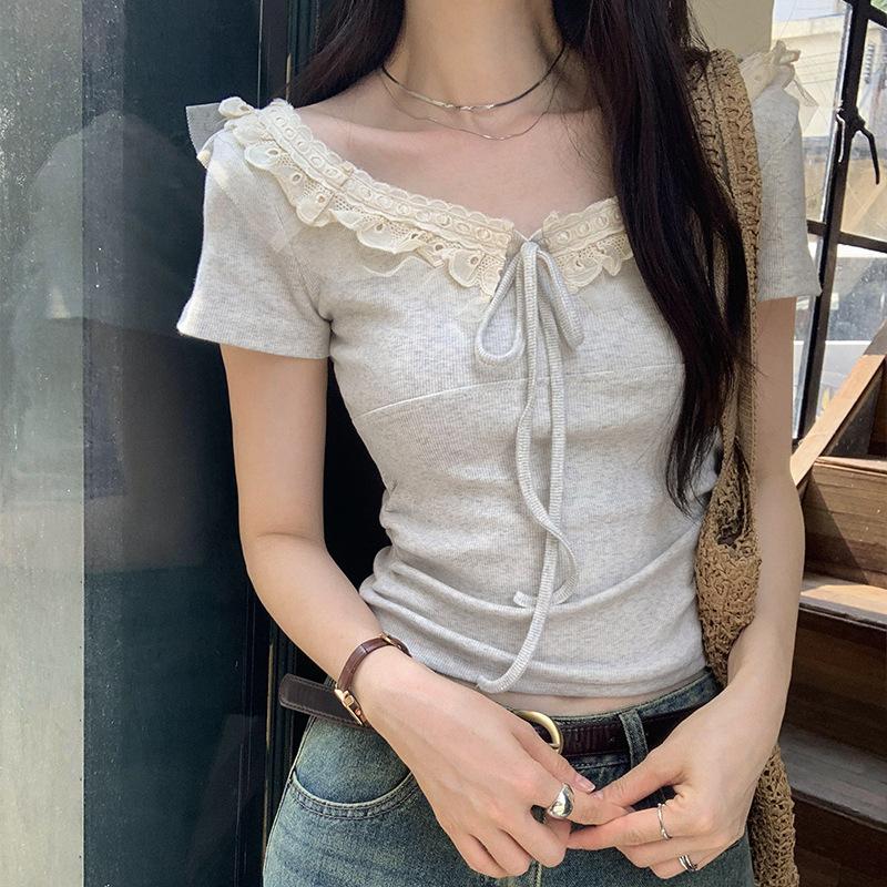 Lace edge short-sleeved T-shirt women s summer new slim-fit unique super good-looking short beautiful beautiful small top S