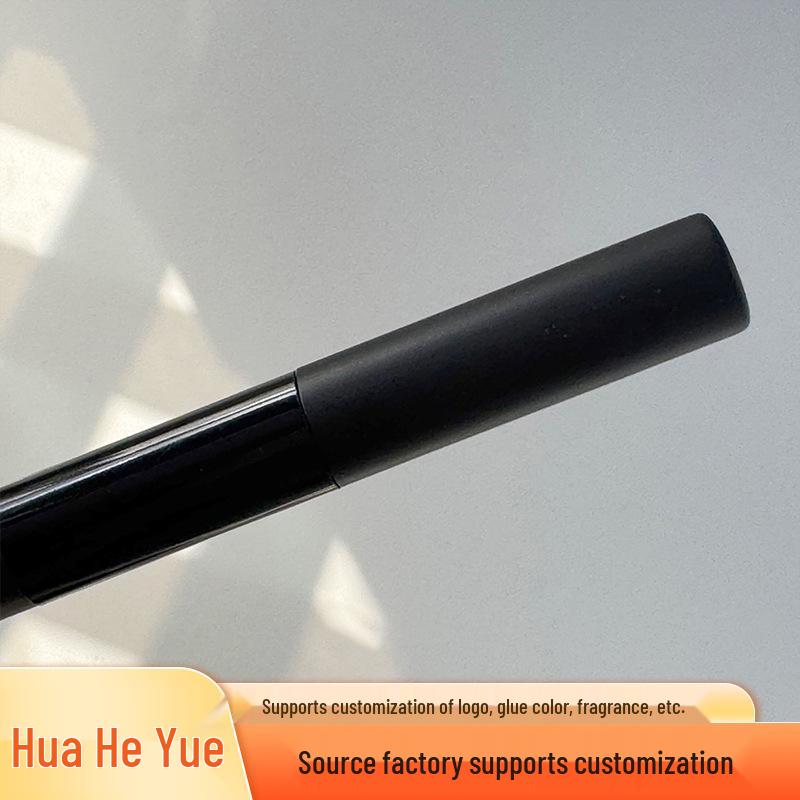 Dual-Ended Eyelash Glue & Remover: Quick-Dry, Non-Irritating for Easy Self-Application.