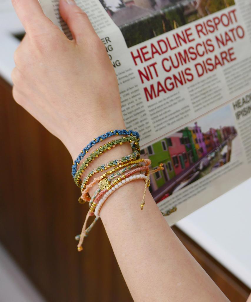 Wakami Summer Morning Earth 0604-50 Knot Bracelet