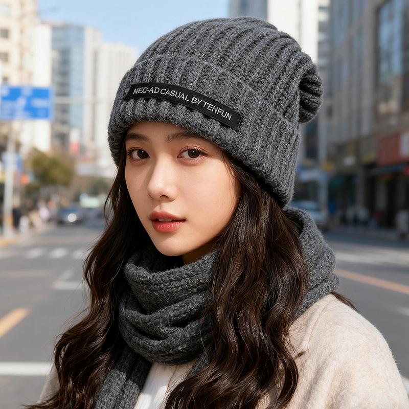 

Hat Women s Thick Knitted Woolen Hat Autumn and Winter Style Versatile Large Head Circumference Beige Loose Trendy Face Small Hat M（56-58cm）
