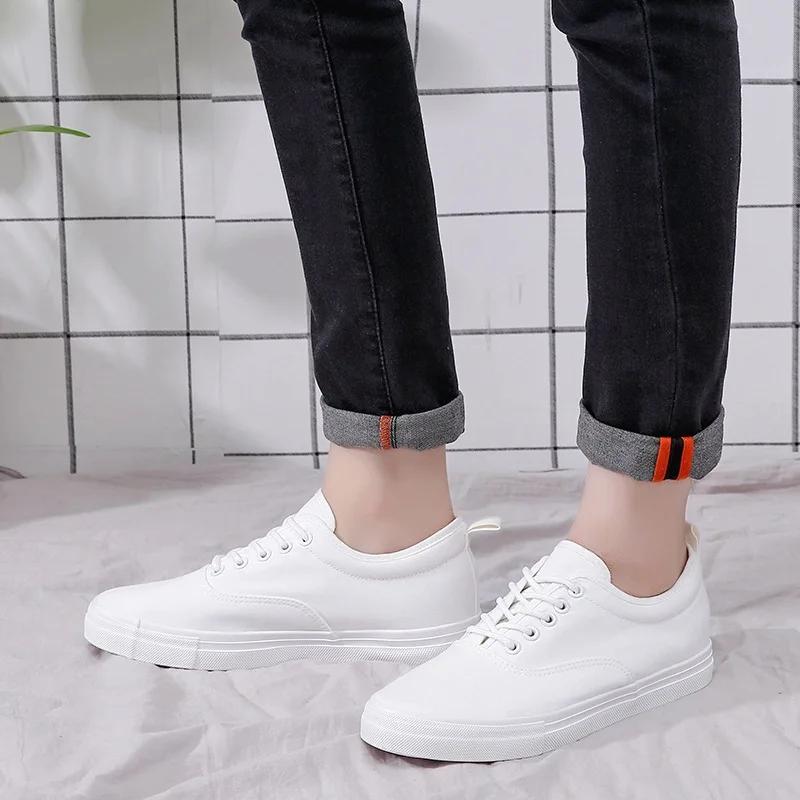 Spring Autumn Mens Cloth Footwear Breathable Flat Mens Canvas Shoes Fashion Cool Young Man Street Shoes Black White