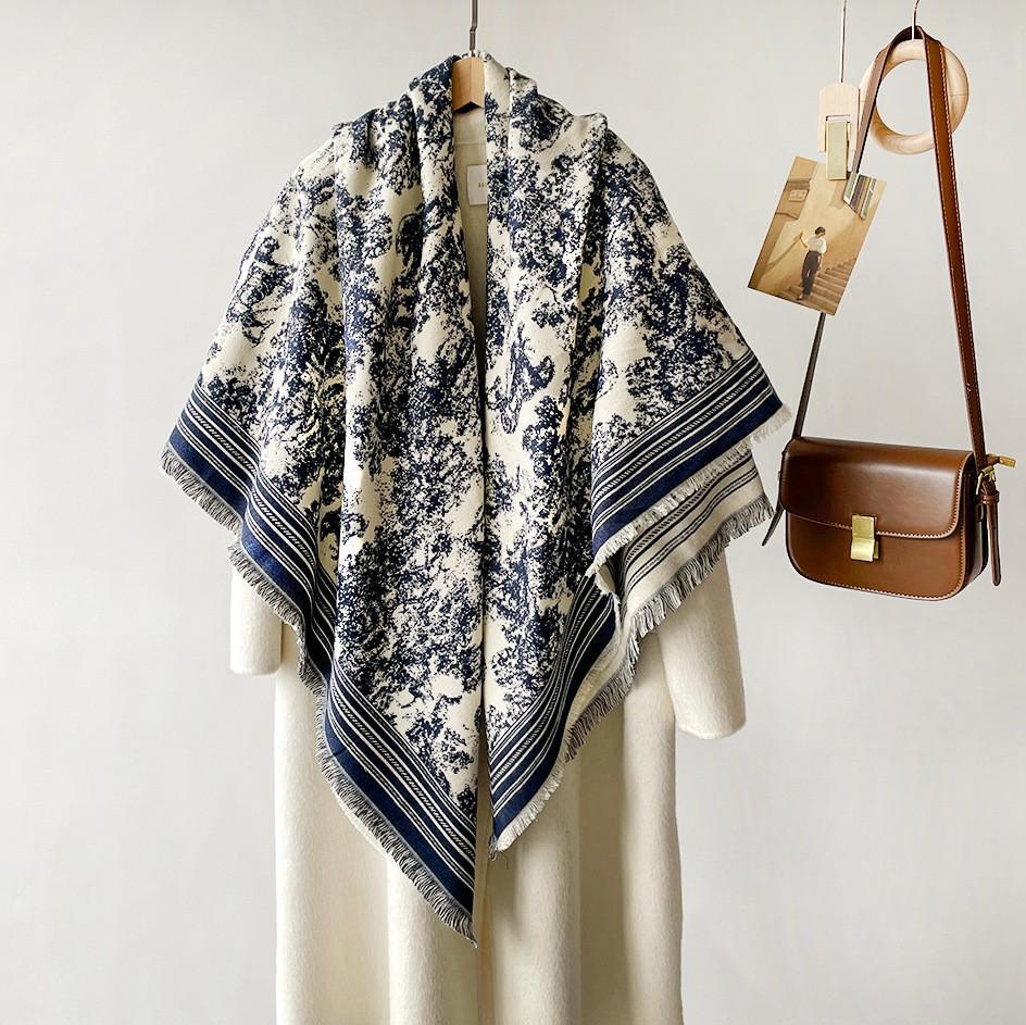 Luxury Imitation Cashmere Shawl: 140cm Square, Warm & Thick with Short Tassels