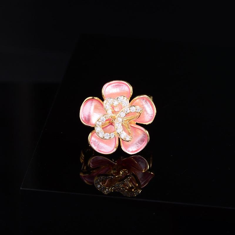 Broșă Elegantă cu Zircon Micro-Incrustat: Accesoriu de bijuterie la modă, potrivit pentru orice ținută, pentru vară