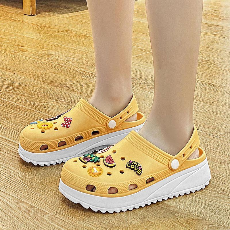 2022 Fashion Pink Women'S Clogs Platform Summer Outdoor Garden Shoes Flats Comfortable Designer Sandals Women Sandalias De Mujer