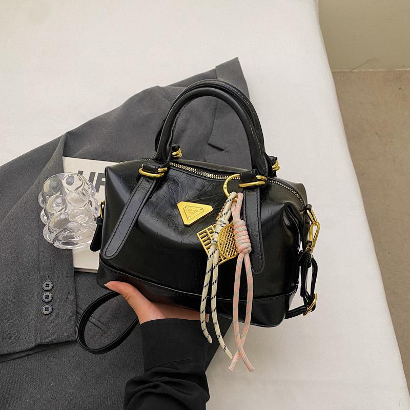 Handbag Women's New Shoulder Bag Fashion Messenger Women's Bag