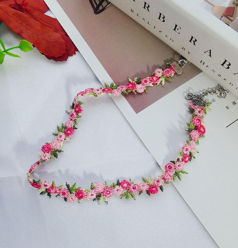 Girocollo con collana in pizzo con fiori dolci per donne e ragazze, ricamo di buona qualità, moda, design romantico, accessorio