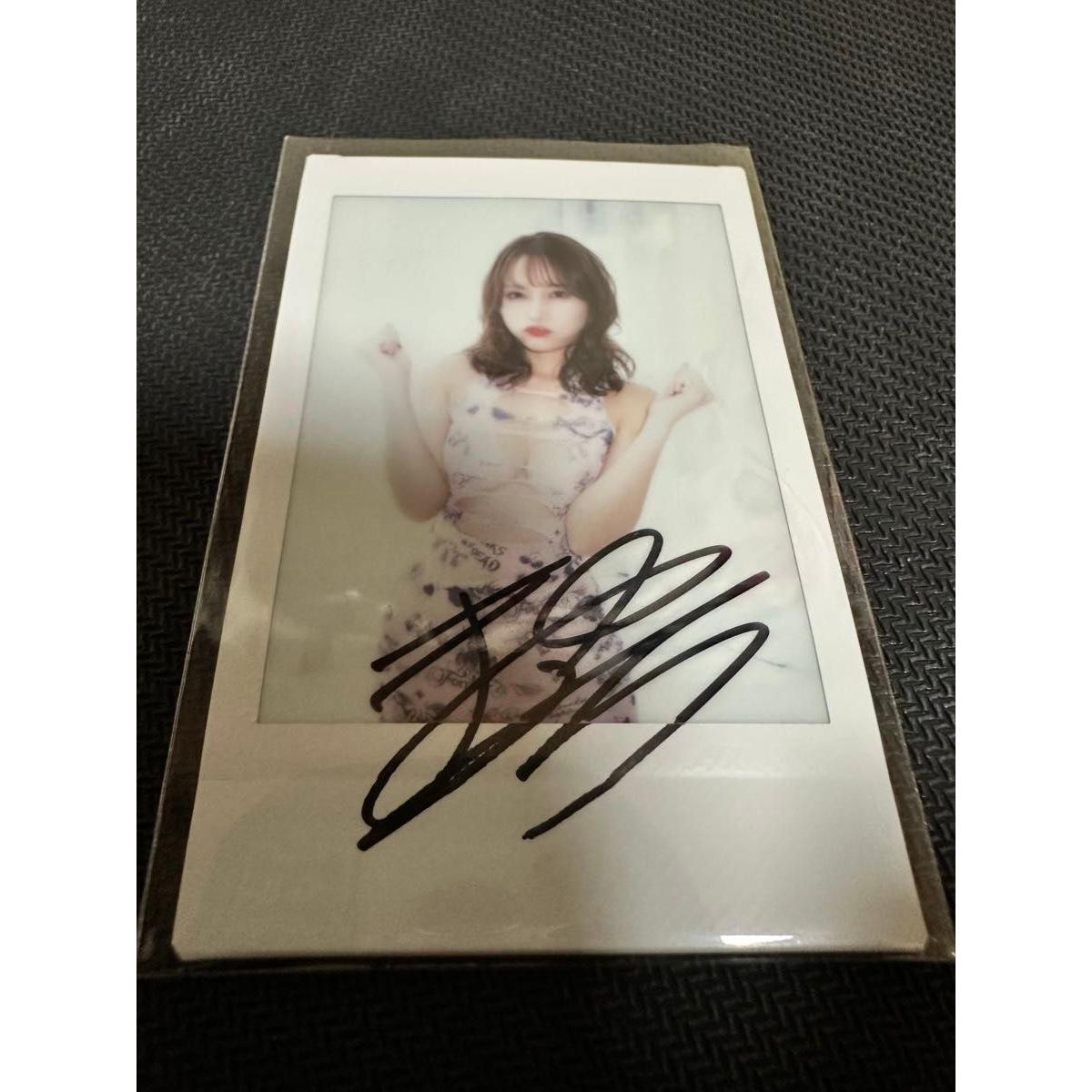 Used Mayuki Ito [Autographed Cheki]