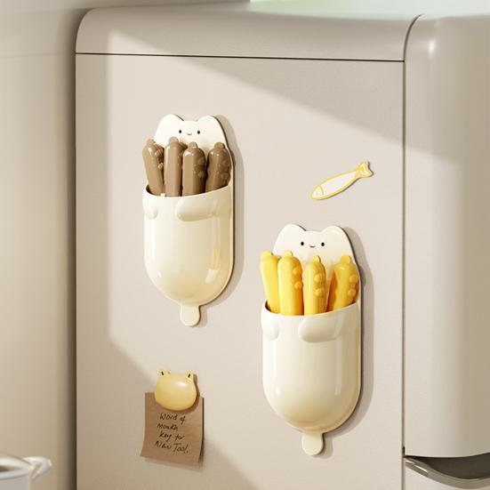 4 Pcs Plastic Food Clips with Magnetic Storage Box Sealing Clip with Cute Cat Fridge Magnet Holder for Food Storage Kitchen Home Decor