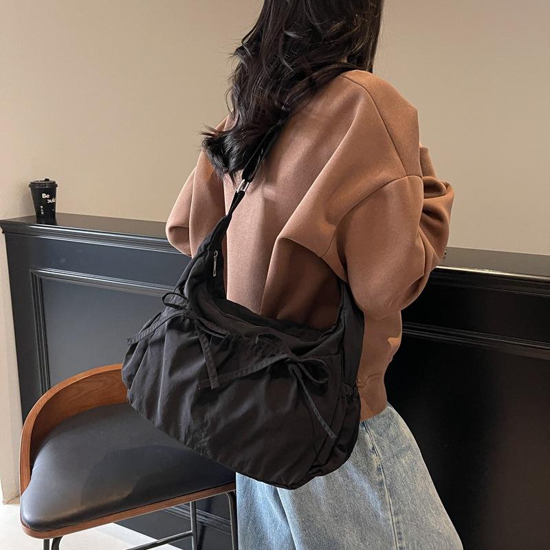 Solid Color Ruched Design Ladies Nyl Cloth Shoulder Bags Large Capacity Female Crossbody Bag Sweet Bow Strap Women's Handbags