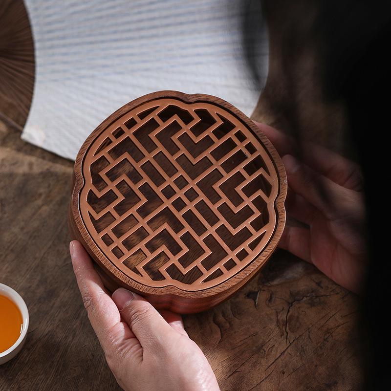 Walnut Zisha Teapot Mat: Small Water Storage Tray for Japanese Tea Brewing