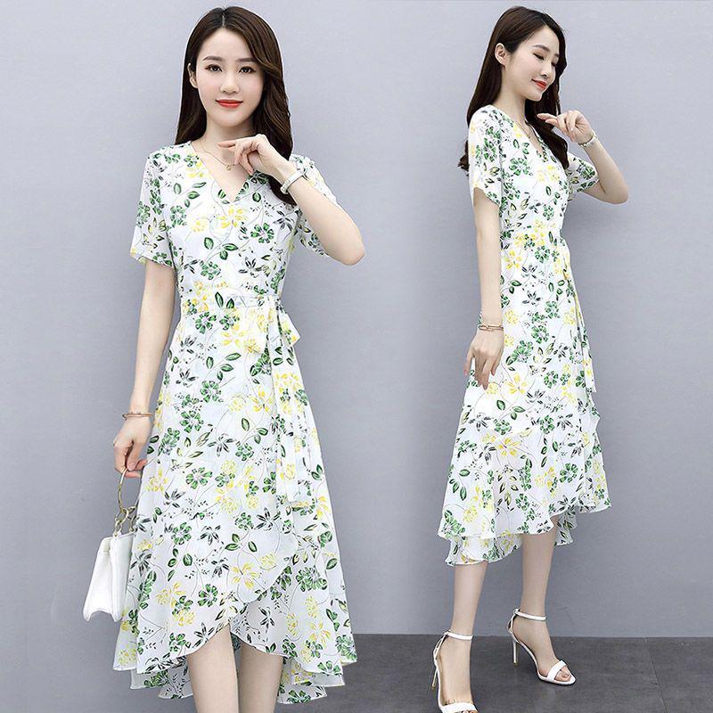 Plus Size Women's Floral V-Neck Tie-Waist A-Line Summer Dress with Irregular Hem