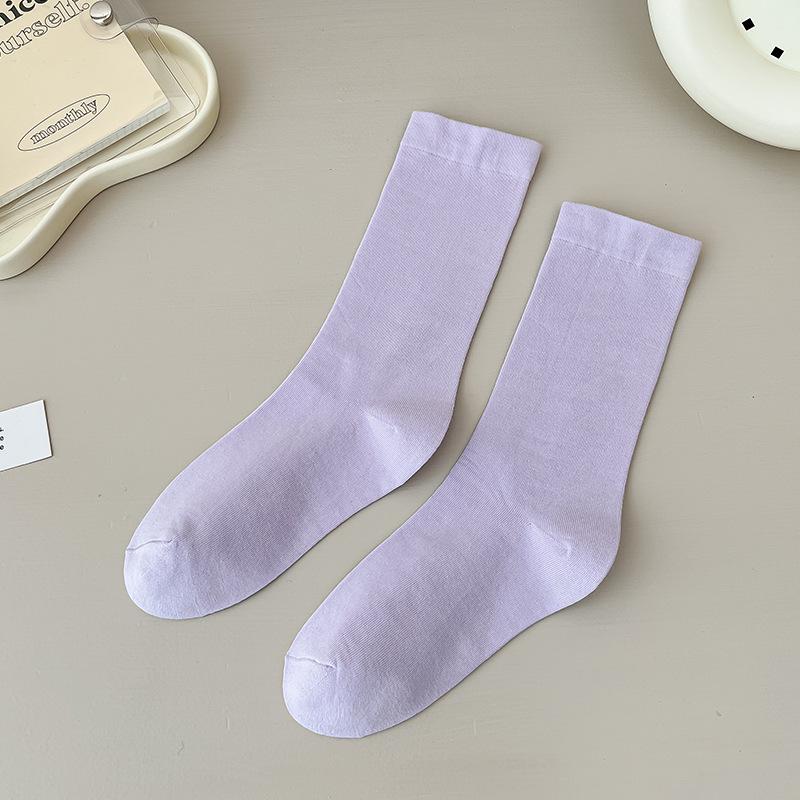 Female Spring and Autumn Sweat Absorption Deodorant Loose Mouth Boneless Month Son Tube Pile Socks