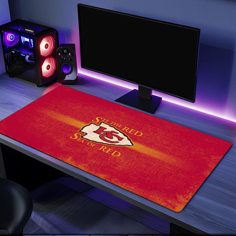 Kansas City Chiefs Logo Mauspade, Gummibasis, Esports Schreibtischmatte, Mauspade für Gamer und Bürogebrauch, Gaming Schreibtisch, leicht zu reinigende Matte