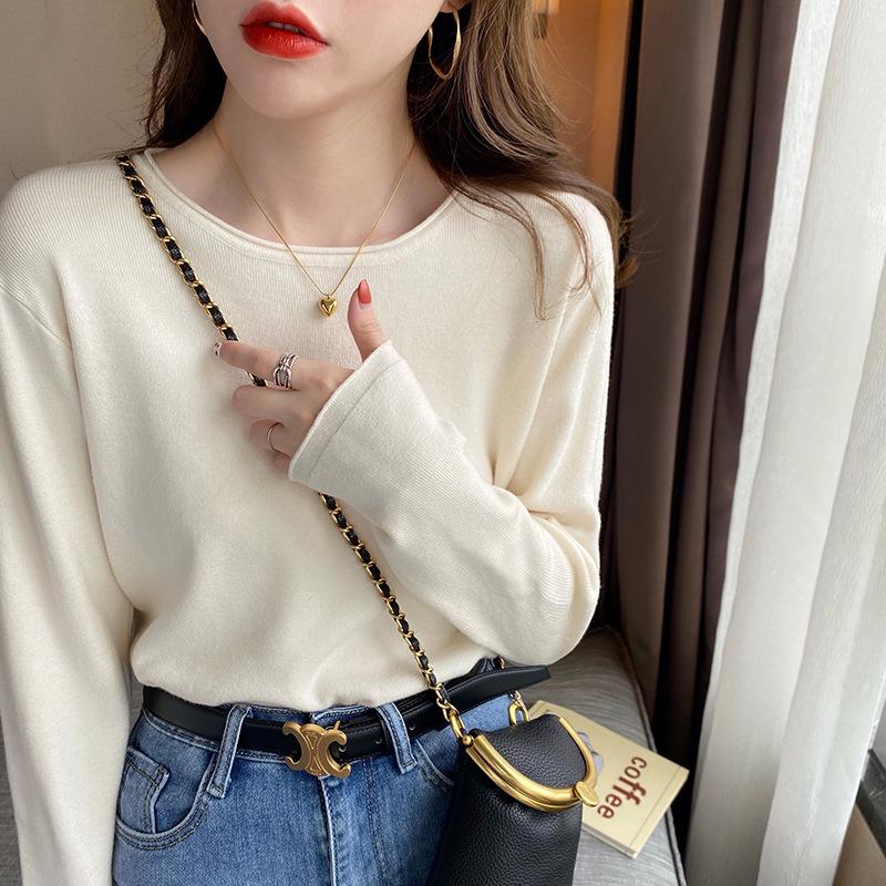 Simple one-piece fleece thickened sweater women's spring basic inner bottoming shirt warm knitted top