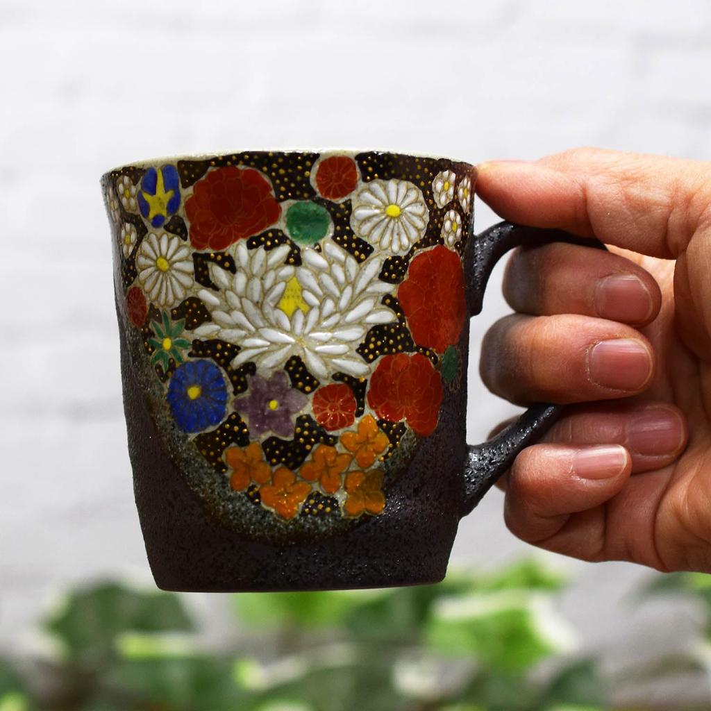 Waza no Kura Stilvolles Tassenpaar-Set, Kutani Ware, Hanazume Pottery, Luxus-Markengeschirr, hergestellt in Japan