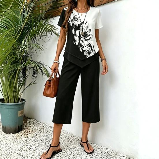 Women's Casual 2 Piece Sets Short Sleeve Crew Neck Top And Cropped Pants Sets Summer Floral Lounge Outfits