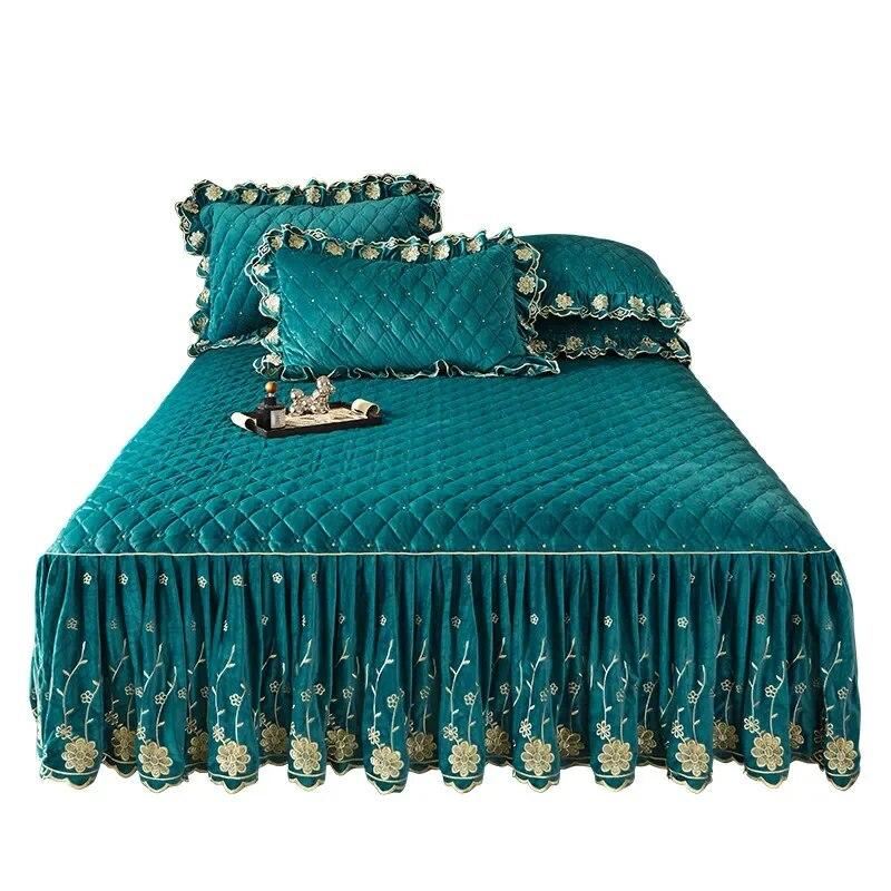 Copriletto trapuntato a fiori ricamato in velluto spesso gonna da letto di lusso morbido con 2 federe per cuscini Queen King Dropshipping