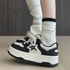 Super Fire Little White Shoes Women's 2025 New Spring and Autumn Thick Baseplate Shoes Versatile Black and White Stars Panda Shoes Ins Tide
