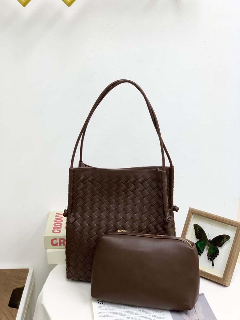 New knot leather woven shopping bag mother and child bag tote bag commuter large capacity underarm shoulder bag women