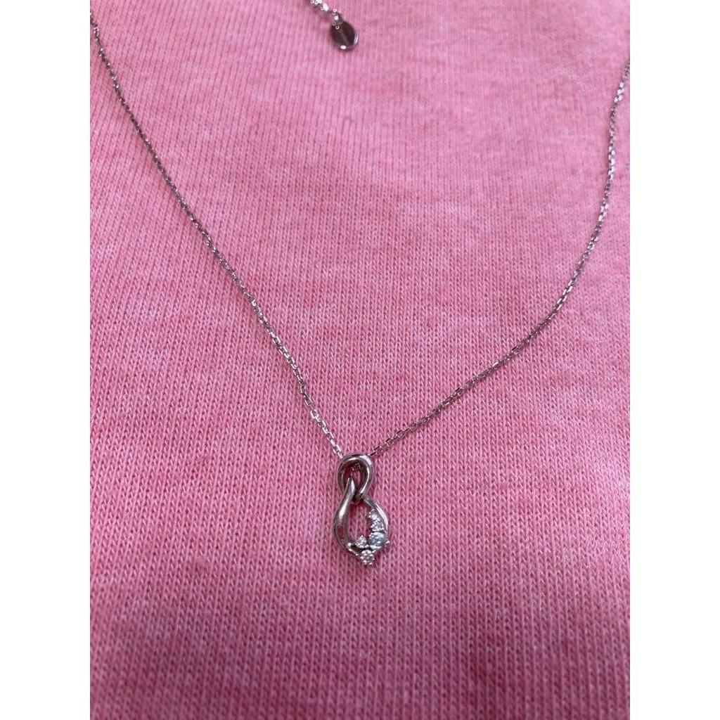 Used canal4C necklace