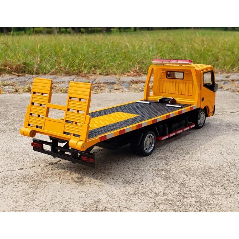 1/32 Nissan VAN-Typ-Legierungsanhänger-Modellsimulations-Metallautotransporter-Abschleppwagen-Rückziehspielzeug-LKW mit Sound und Licht