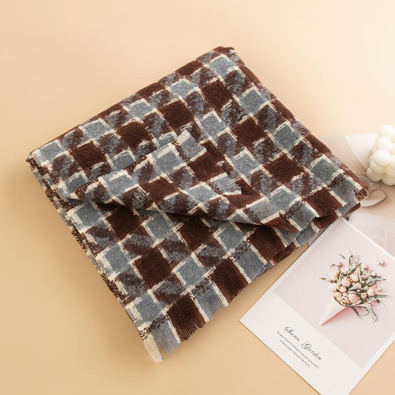 

New Houndstooth Scarf for Female Students Commuting Cold Protection Neck Scarf Fashionable Light Luxury Style Warm Shawl 65*180cm